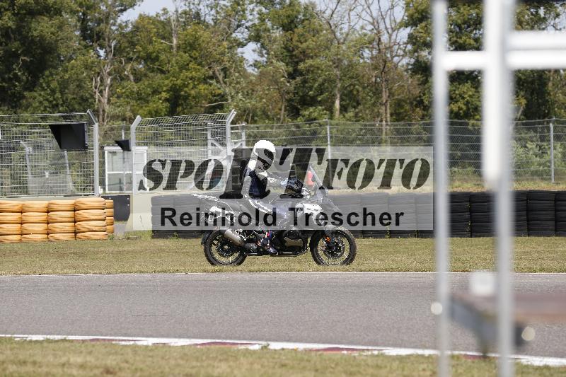 Archiv-2025/49 26.08.2025 Cornu Master School ADR/gruen-vert/17